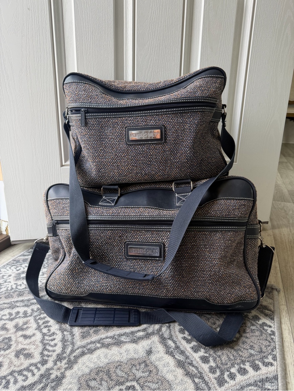 Members only blue and brown Tweed Duffel Bag Set